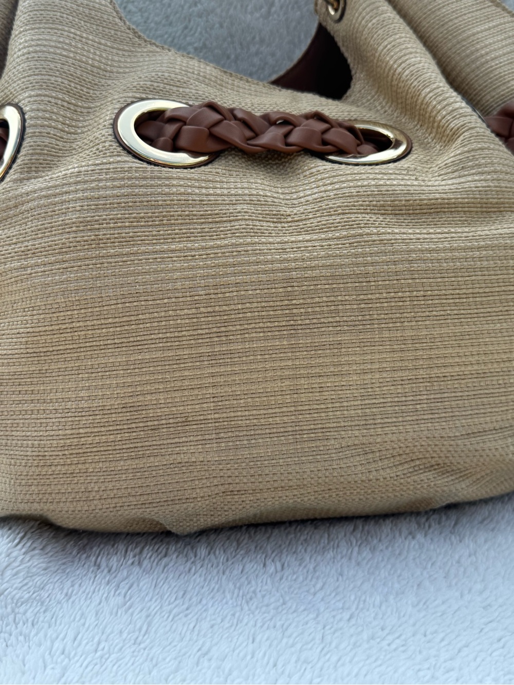 Michael Kors Large Woven Straw Hobo Bag Braided Leather Strap Grommet Tassel Nat - Picture 14 of 16